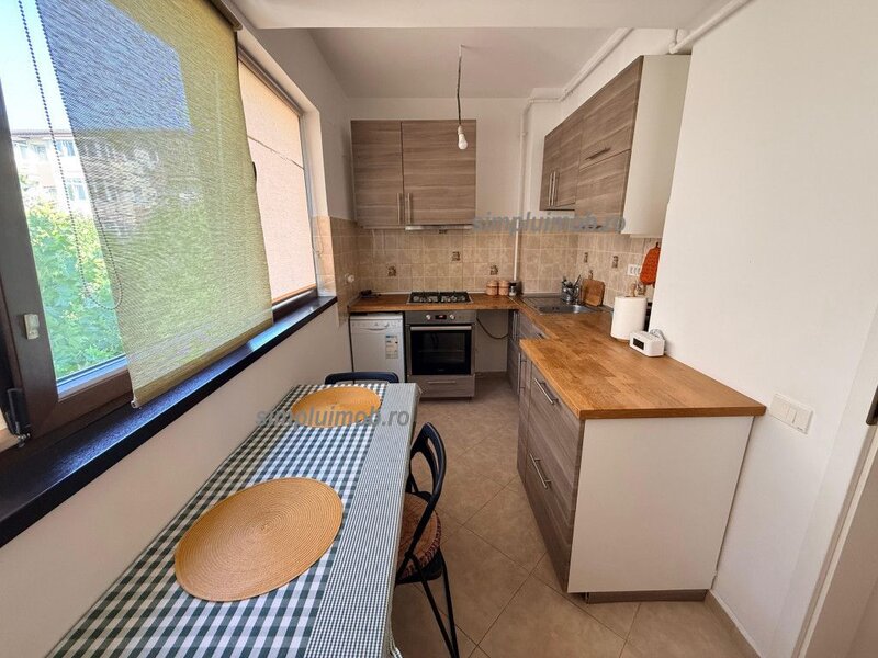 Brown Residence, decomandat 2 camere complex nou parcare inclusa